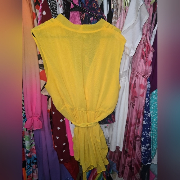 Asos Curve Front Wrap Sleeveless Blouse Size 18 - Picture 4 of 4